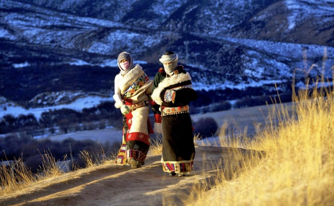 Thangka Paintings: Sacred Maps of the Mind & Spirit 3 - Tanfog Thangka Paintings: Sacred Maps of the Mind & Spirit 2 - Tanfog