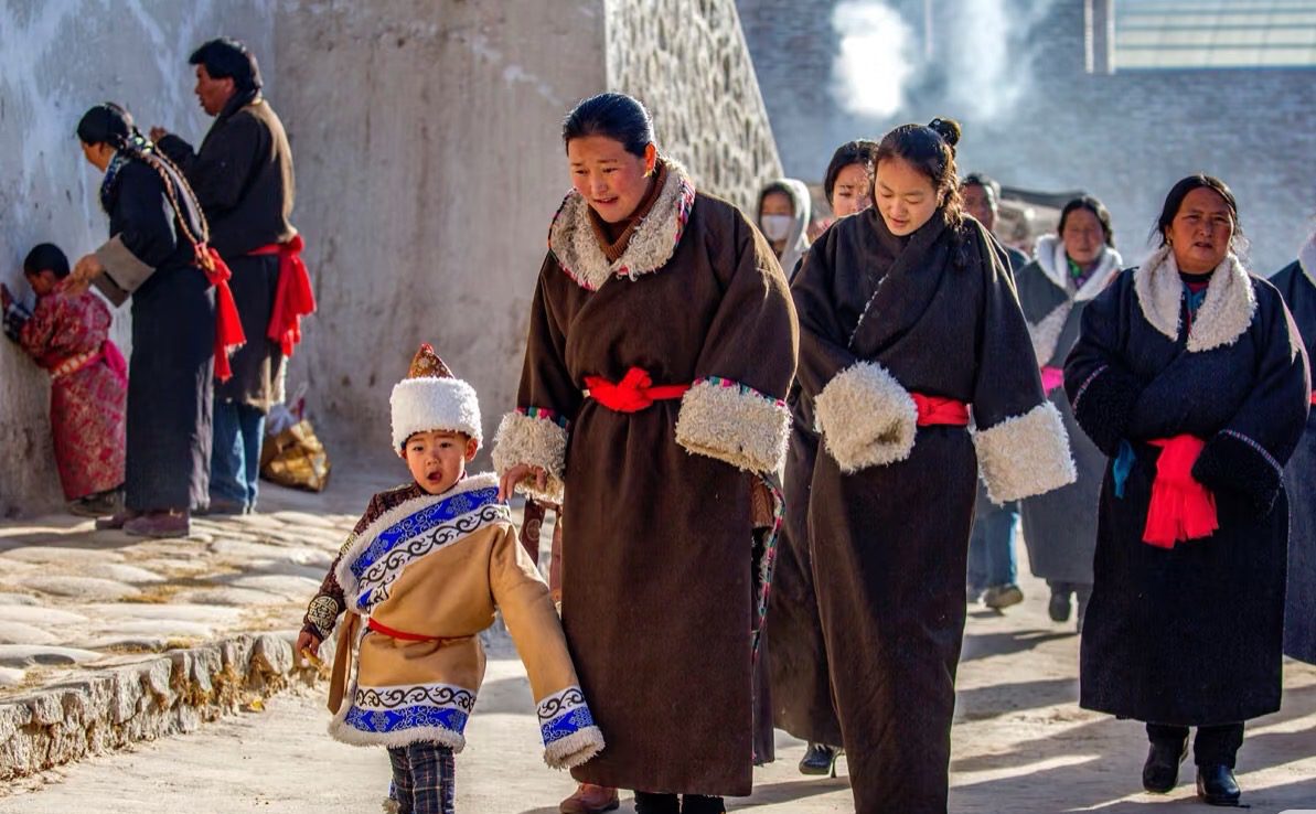 Vajrasattva: The Adamantine Heart of Purity Energy 5 - Tanfog Vajrasattva: The Adamantine Heart of Purity Energy 4 - Tanfog