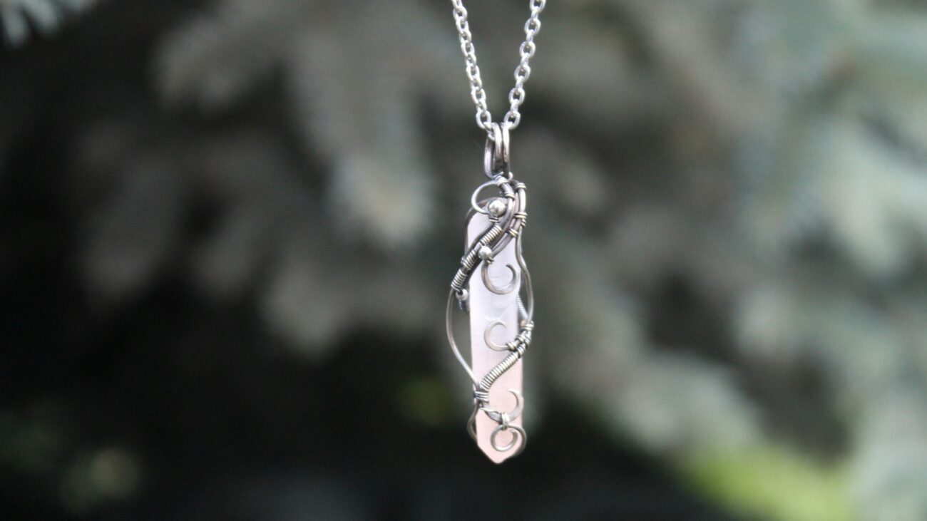 How to Choose a Crystal Necklace for Emotional Balance6