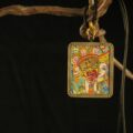 the-chosen-mask-symbolic-pendant