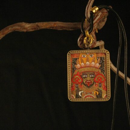 unblinking-gaze-symbolic-pendant